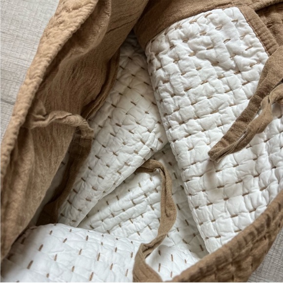 POTTERY BARN BESTSELLER Pick-Stitch Handcrafted Cotton/Linen Quilted Sham - Picture 8 of 10